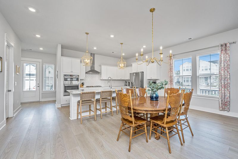 185 Denham St, Summerville, SC 29486