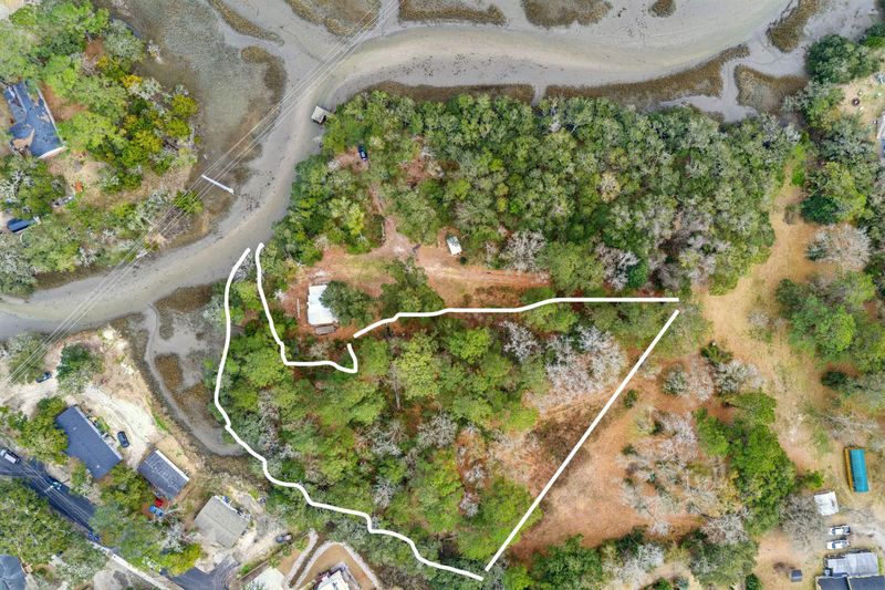 1944 Bradham Rd, Charleston, SC 29412