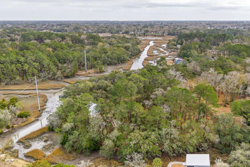 1944 Bradham Rd, Charleston, SC 29412