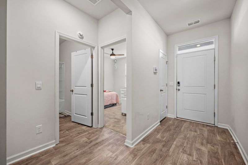 179 Lagoona Dr, Summerville, SC 29483