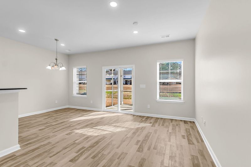 488 Truman Dr, Goose Creek, SC 29445
