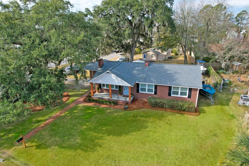 615 Wantoot Blvd, Charleston, SC 29407