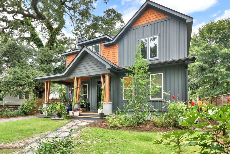 1078 Bexley St, North Charleston, SC 29405