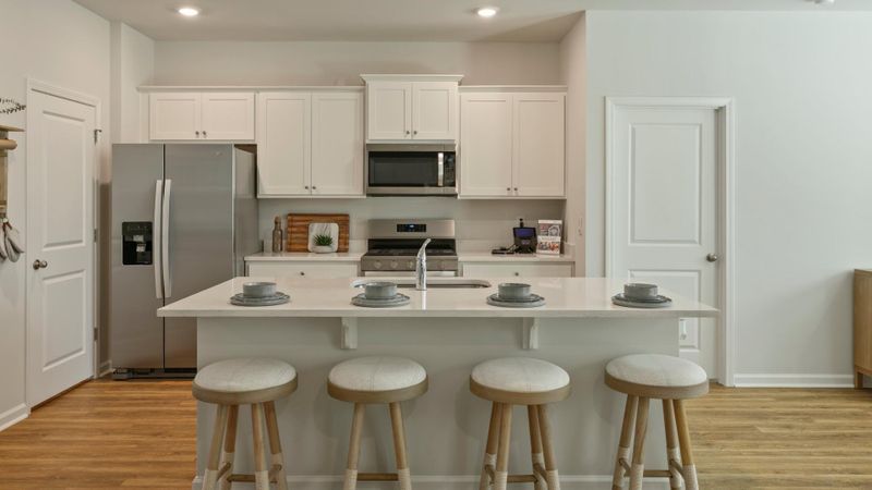 3951 Aberfeldy Ln, Ravenel, SC 29470
