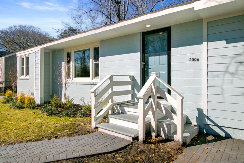 2006 Alton St, North Charleston, SC 29406