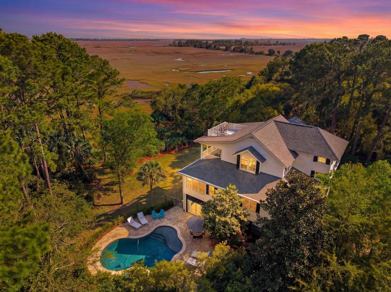 2105 Cape Jasmine Ct, Mount Pleasant, SC 29464