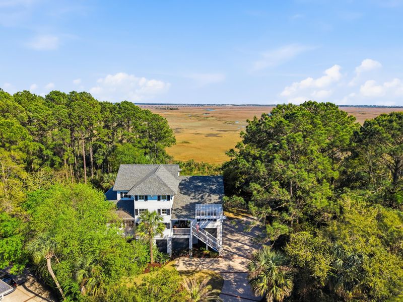 2105 Cape Jasmine Ct, Mount Pleasant, SC 29464