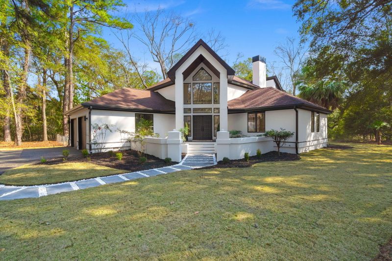 1747 Clark Hills Cir, Johns Island, SC 29455