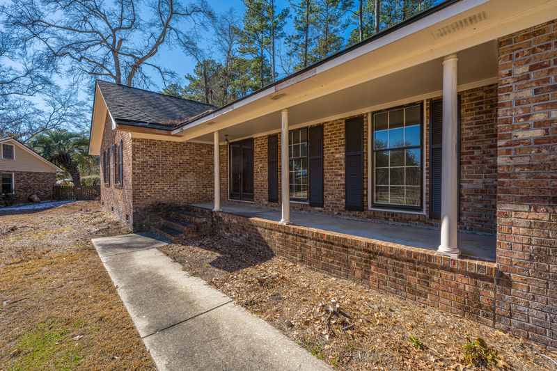 105 Chalcott Pl, Summerville, SC 29485