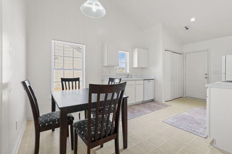 104 Concord St, Goose Creek, SC 29445