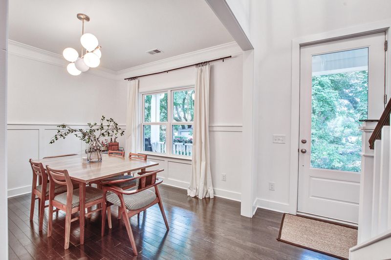 914 Dill Ave, Charleston, SC 29412