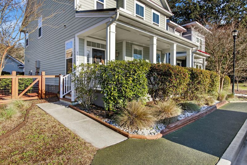 5104 W Dolphin St, North Charleston, SC 29405