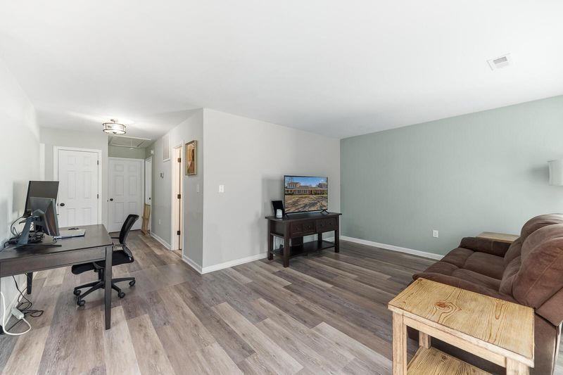 4387 Melanie Ct, North Charleston, SC 29418