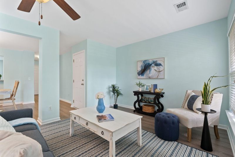 504 Parkdale Dr, Charleston, SC 29414