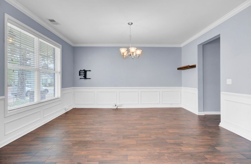2405 Hummingbird Ln, Summerville, SC 29483