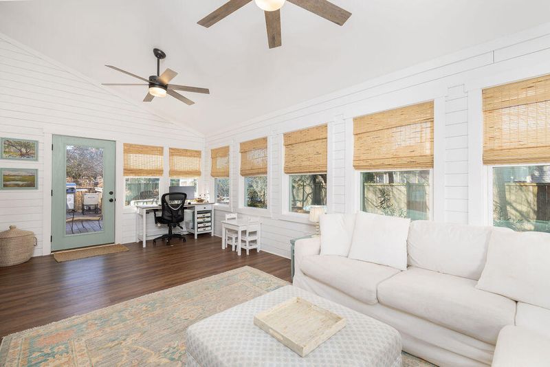 741 Veron Pl, Mount Pleasant, SC 29464