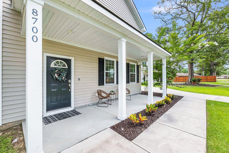 8700 Jenny Lind St, North Charleston, SC 29406