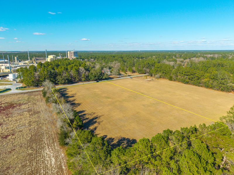 417 Ridge Rd, Ridgeville, SC 29472