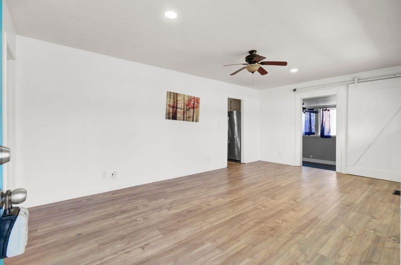 5809 Stewart St, Hanahan, SC 29410