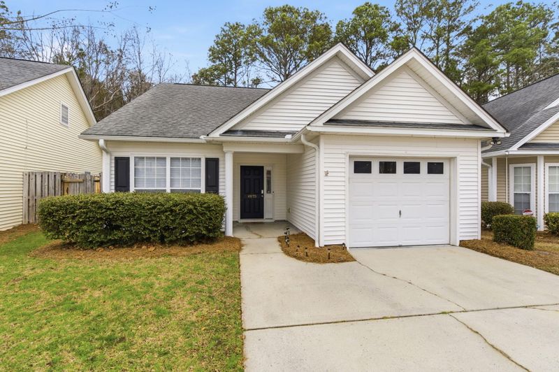 4875 Carnoustie Ct, Summerville, SC 29485
