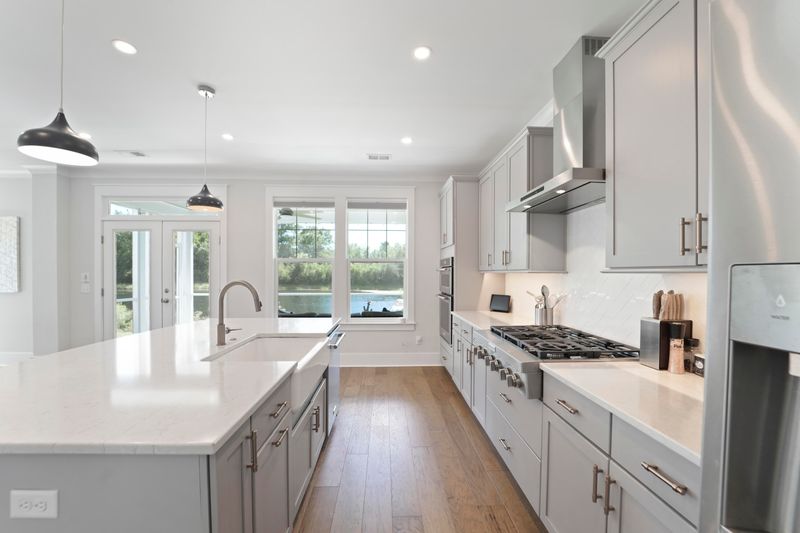1427 Rivers Cotton Rd, Charleston, SC 29412