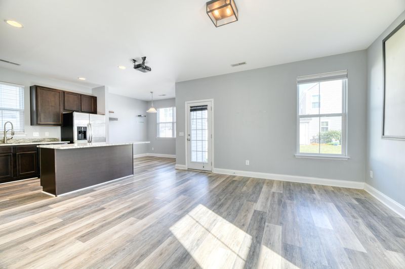 236 Larissa Dr, Charleston, SC 29414