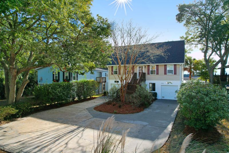 1601 Terns Nest Rd, Charleston, SC 29412