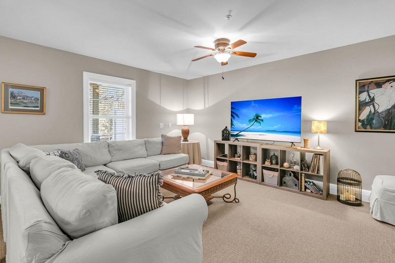 3552 Bagley Dr, Mount Pleasant, SC 29466