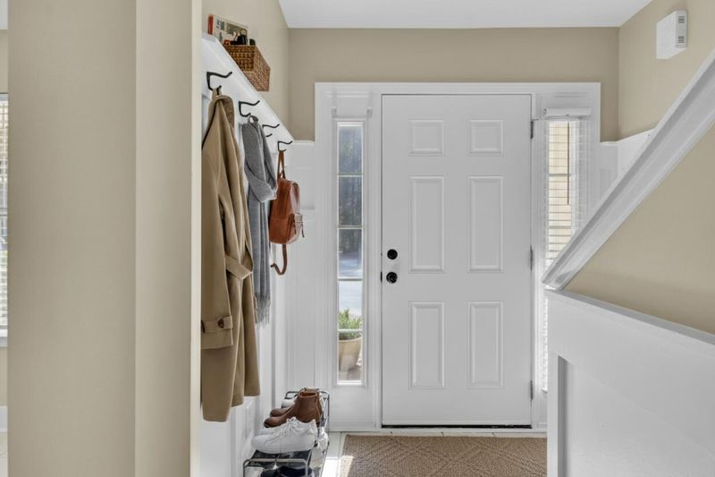 1142 Island Club Dr, Charleston, SC 29492