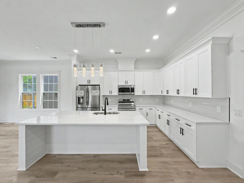 1906 Gumwood Blvd, North Charleston, SC 29406
