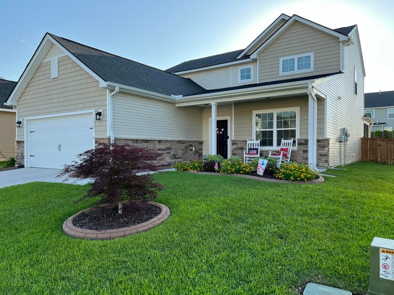 129 Ancestry Ln, Moncks Corner, SC 29461