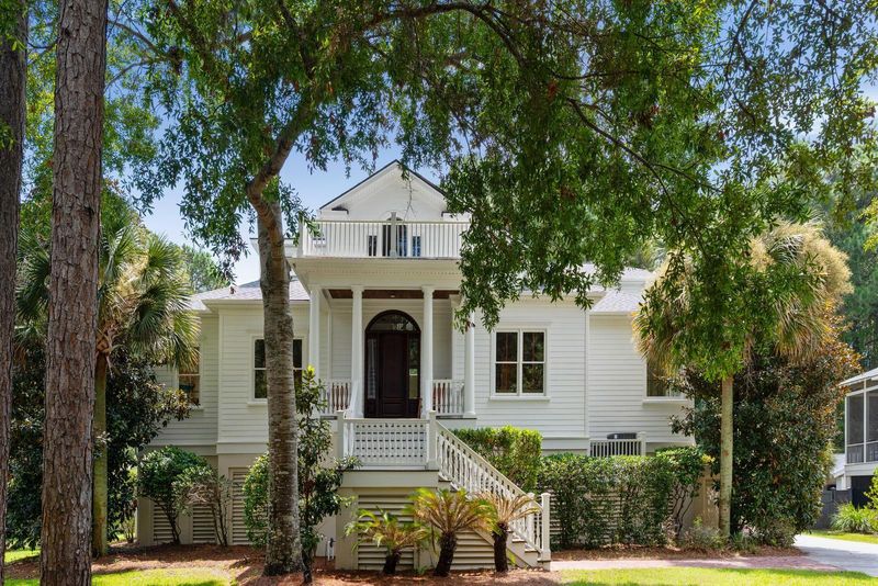 301 Indigo Bay Cir, Mount Pleasant, SC 29464