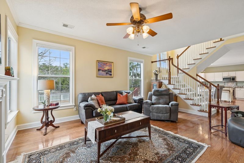 110 Revolution Dr, Mount Pleasant, SC 29464