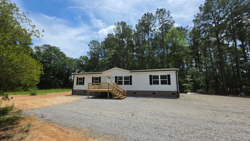 288 Tiger Lily Ln, Saint Stephen, SC 29479