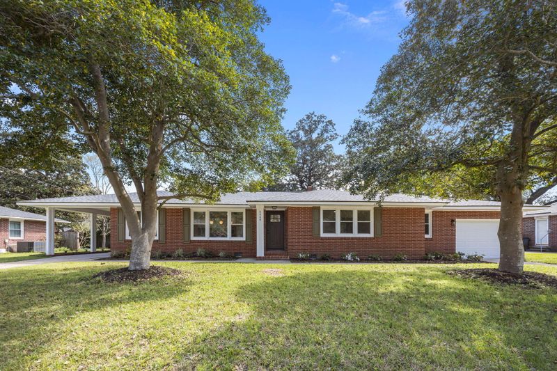4940 France Ave, North Charleston, SC 29405