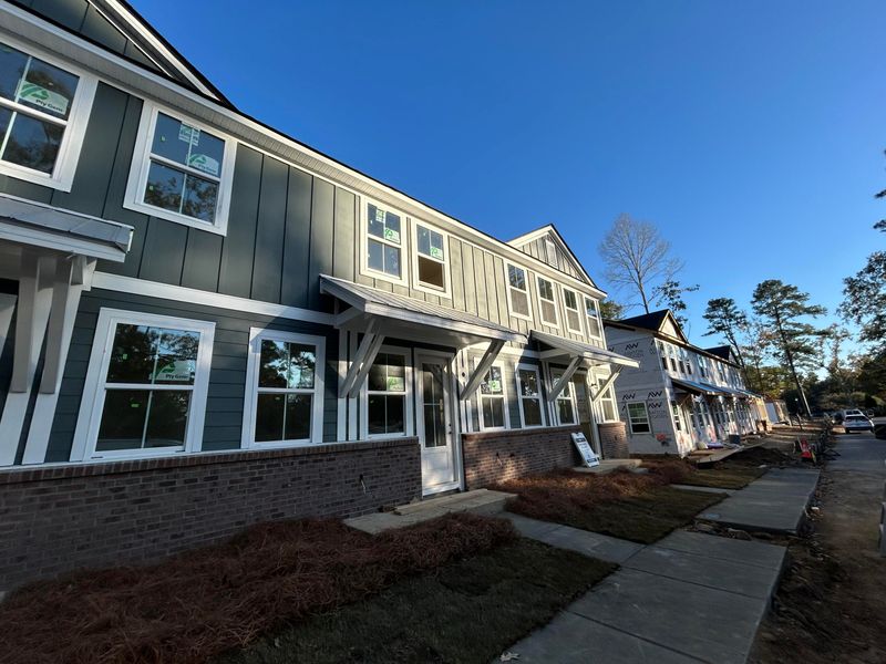 453 Martins Creek Blvd, Summerville, SC 29485