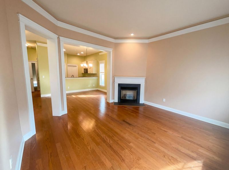 400 Forsythia Ave, Summerville, SC 29483