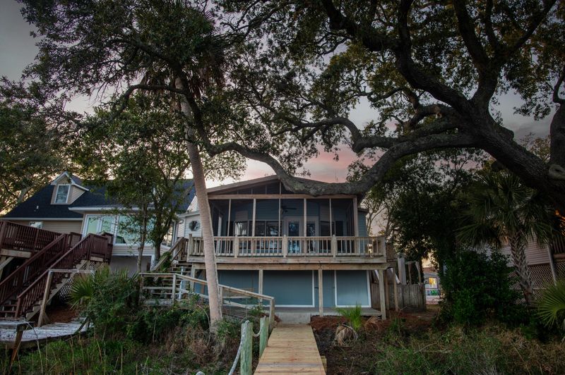 1599 Terns Nest Rd, Charleston, SC 29412