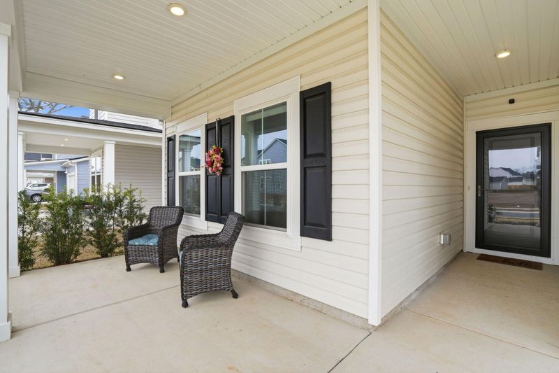 84 Red Bluff St, Summerville, SC 29483