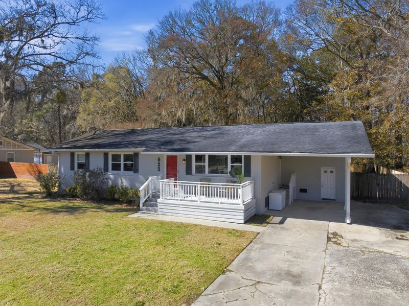 623 Constant Dr, Charleston, SC 29412