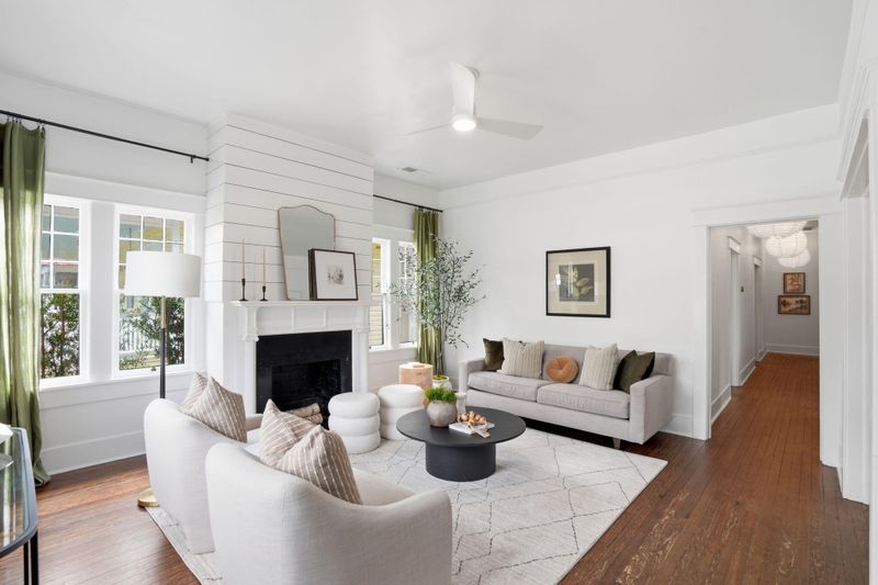 995 Ashley Ave, Charleston, SC 29403