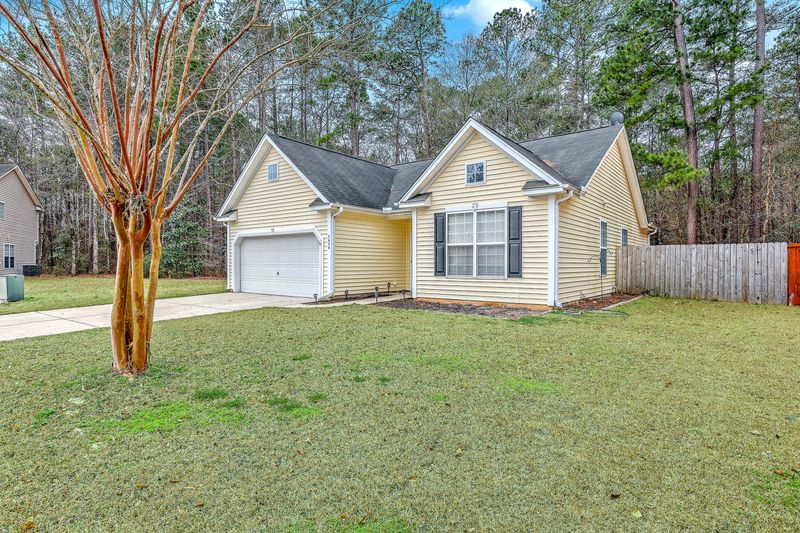 2626 Spivey Ct, North Charleston, SC 29406