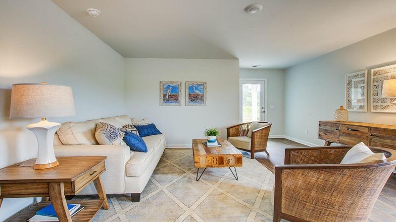 432 Tulip Poplar Dr, Moncks Corner, SC 29461