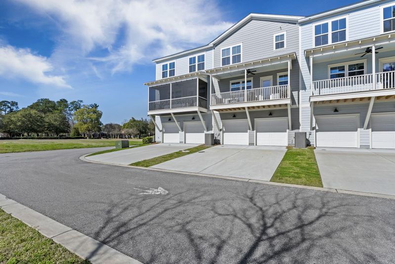 635 N Laurel St #76, Summerville, SC 29483