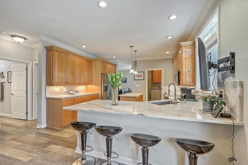 1987 Hollings Rd, Charleston, SC 29412