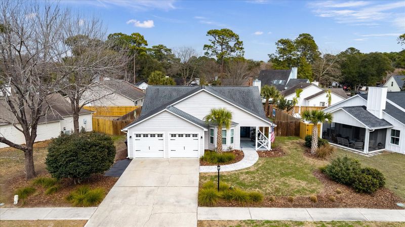 2019 Armory Dr, Mount Pleasant, SC 29466