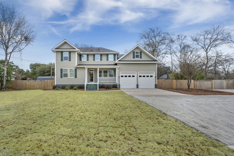 2042 Pinopolis Rd, Pinopolis, SC 29469