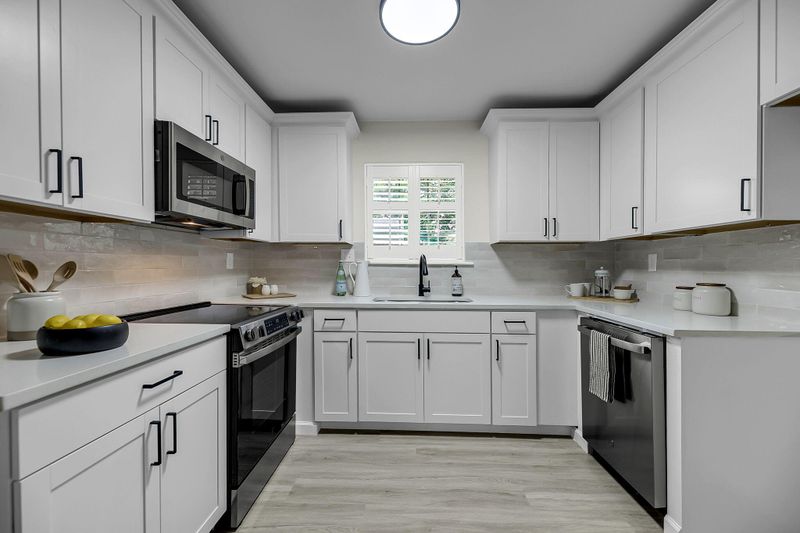 516 Arlington Dr #Apt B5, Charleston, SC 29414