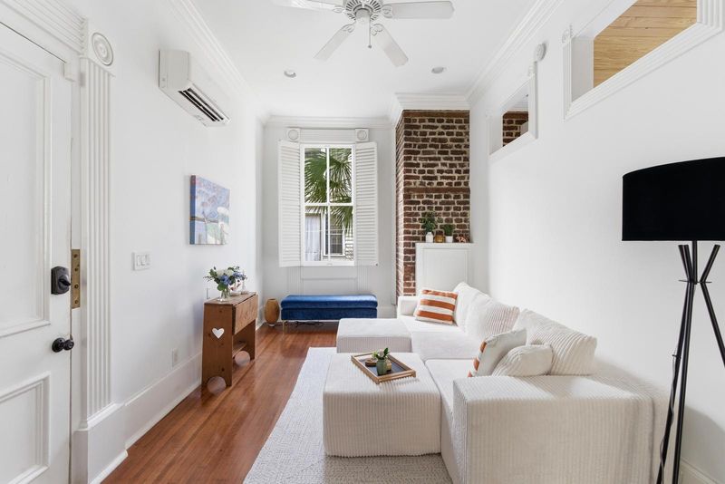 33 Pitt St #3, Charleston, SC 29401