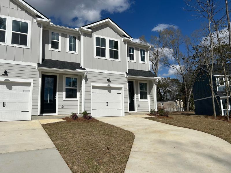 113 Berry Shoals Dr, Summerville, SC 29485